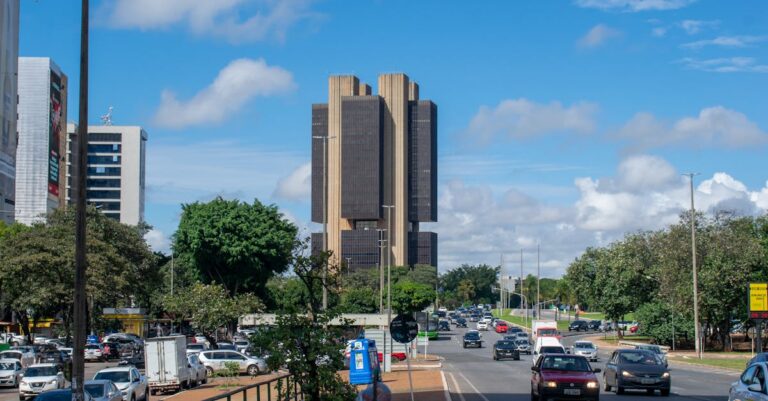 Japanese-central-bank-building