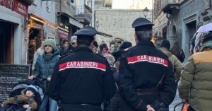 italian-carabinieri-arrest