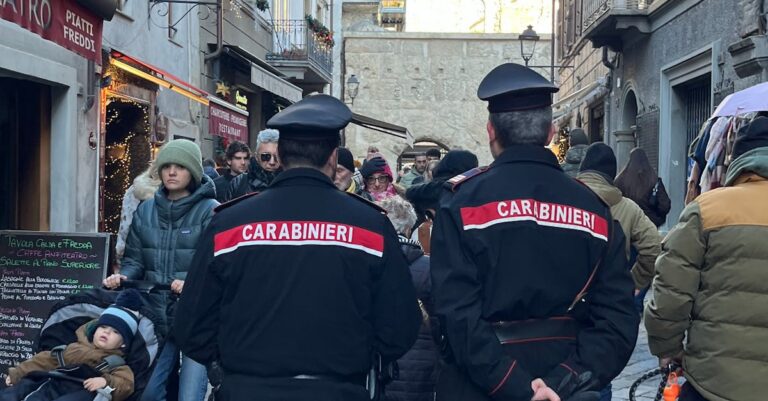 italian-carabinieri-arrest