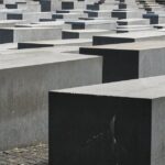 Holocaust-memorial-art