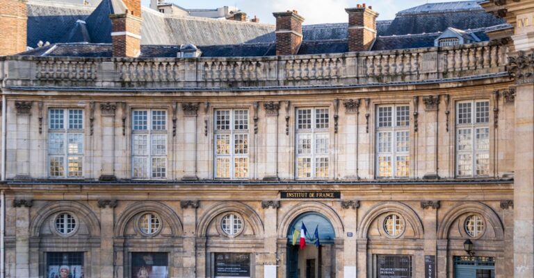 Paris-school-building-exterior
