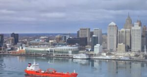 detroit-ormuz-ship