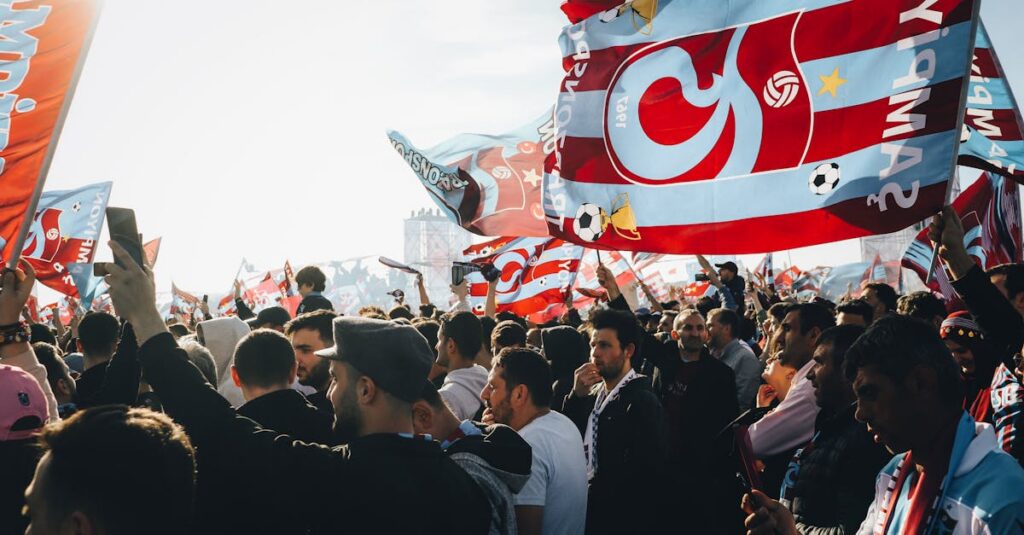 Illustration de Rixe OGC Nice à Paris : 17 suspects devant un juge football-fans-fighting