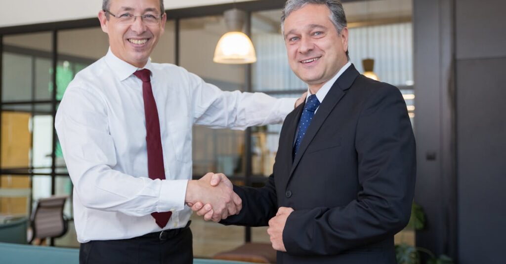 Illustration de Darmanin temporise face à Philippe pour la présidentielle 2027 gerald-darmanin-edouard-philippe