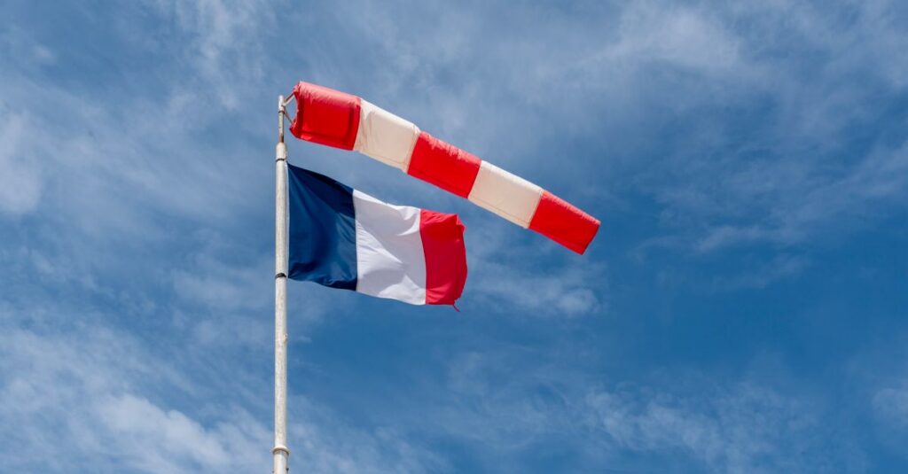 France-heatwave-red-alert-1
