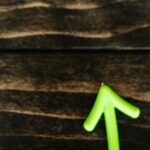 stock-exchange-green-arrow