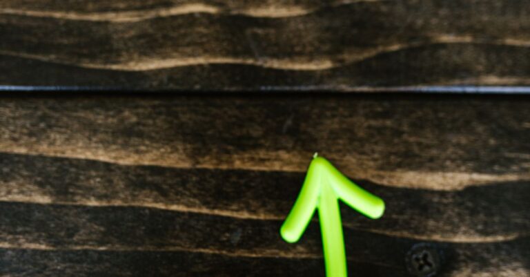 stock-exchange-green-arrow