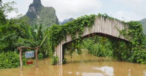 Weiyuan-mountain-flood