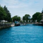canal-saint-martin-swimming