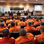 firefighters-crisis-meeting