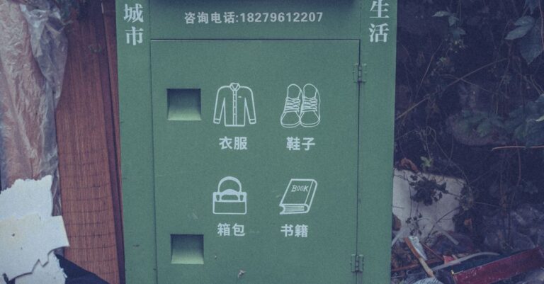 clothing-recycling-crisis