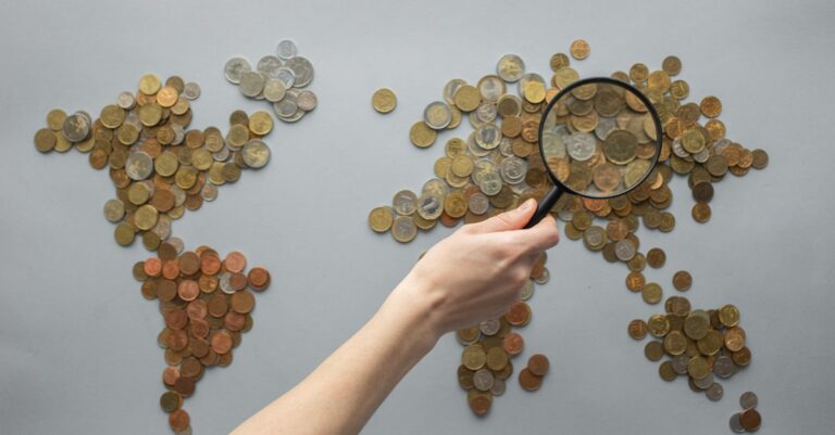 Illustration de Entreprises familiales : 70% du PIB mondial, plus rentables family-business-global-economy