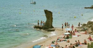 Illustration de Vague de chaleur : la France bat un nouveau record de durée hot-summer-france-2