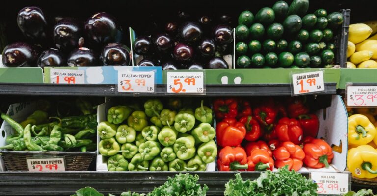 produce-vegetables-supermarket