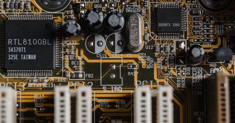 solar-panel-semiconductor-chip